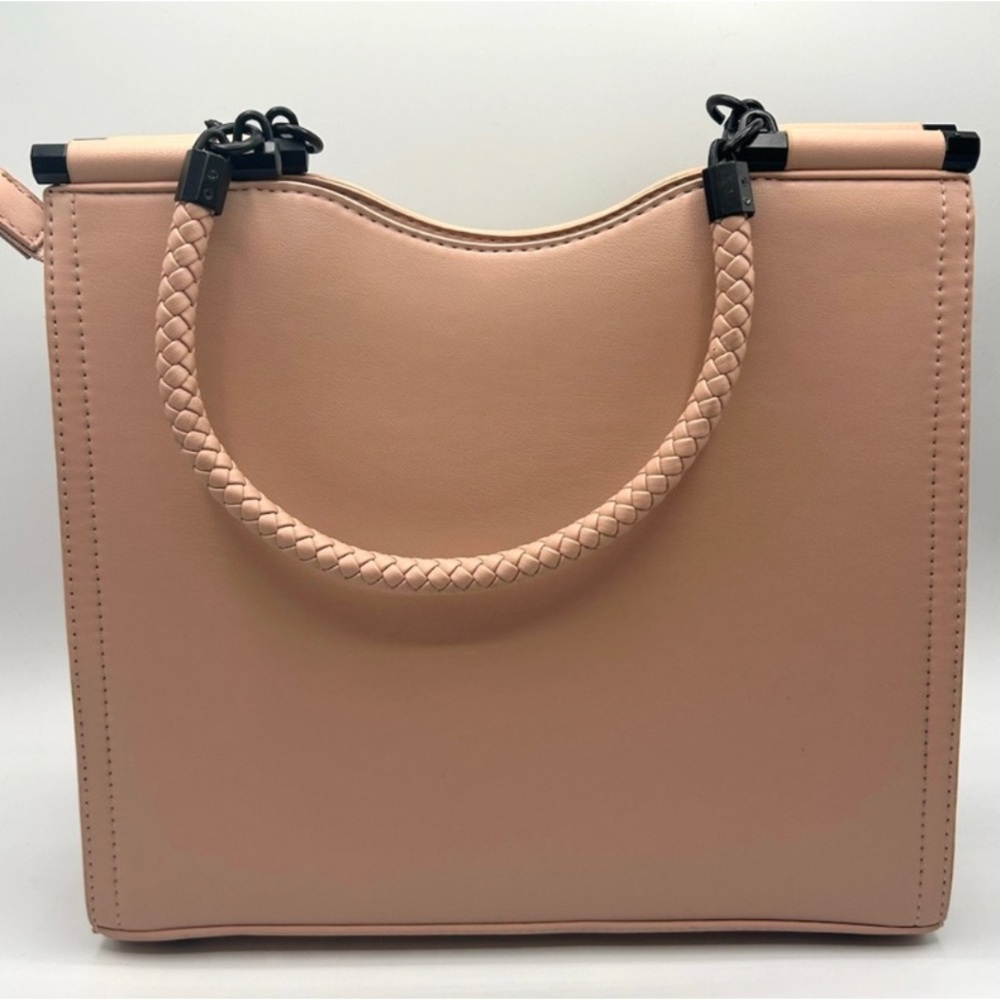 Badgley Mischka Shoulder or Crossbody Bag NWT - Picture 2 of 3
